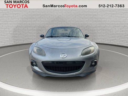 Used 2015 MAZDA MX-5 Miata Club RWD image 2