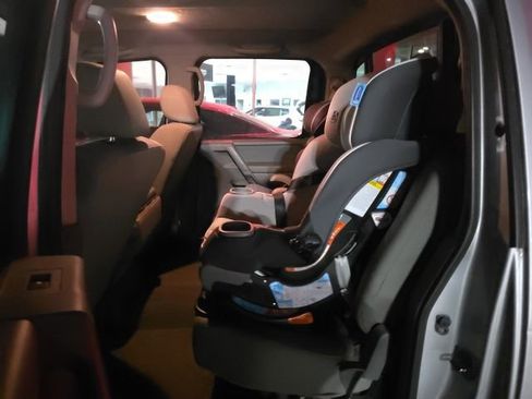 Used 2007 Nissan Titan XE image 17