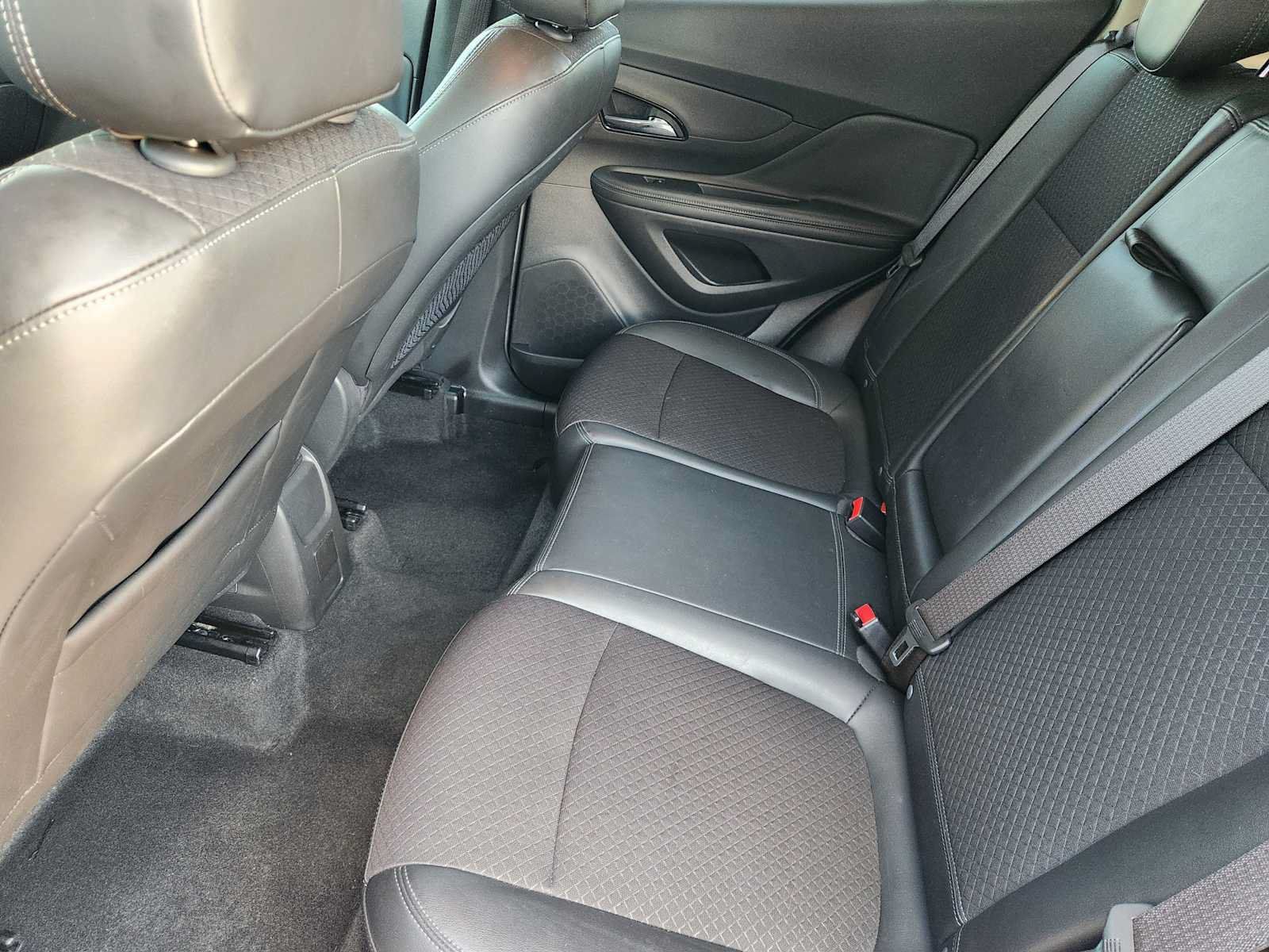 Used 2017 Buick Encore Preferred FWD image 28