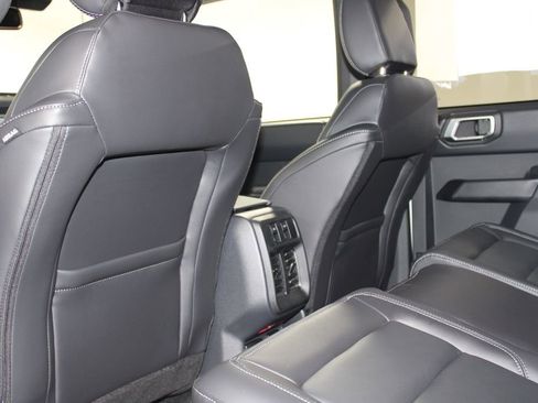 New 2025 Ford Bronco Outer Banks image 26