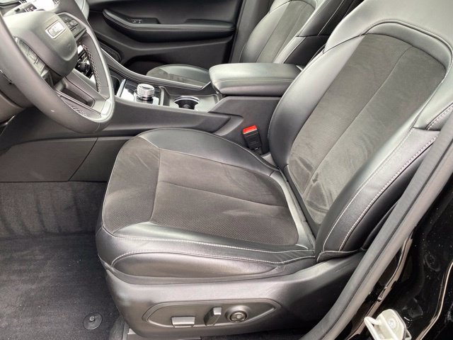 Used 2023 Jeep Grand Cherokee L Altitude AWD/4WD image 18