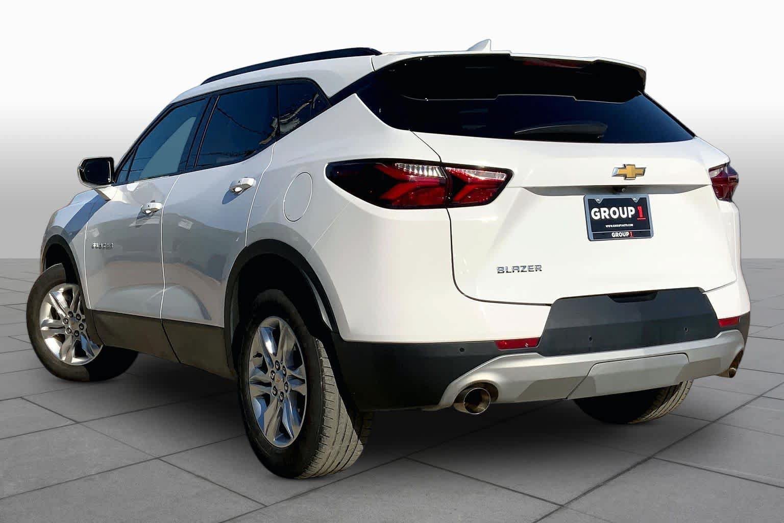 Used 2022 Chevrolet Blazer LT FWD image 11