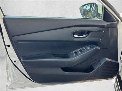 Used 2023 Honda Accord LX image 16