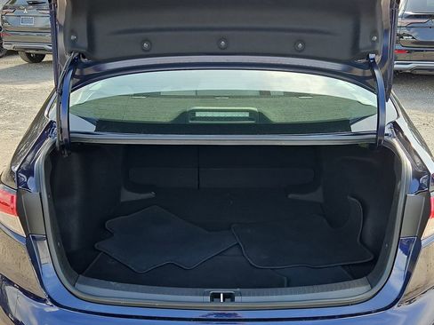 Used 2021 Toyota Corolla LE w/ LE Convenience Package image 8