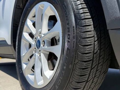 Used 2021 Ford Escape S AWD/4WD image 8