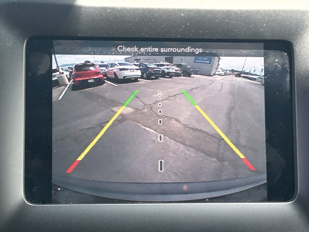 Used 2019 Jeep Cherokee Latitude Plus w/ Comfort/Convenience Group AWD/4WD image 15