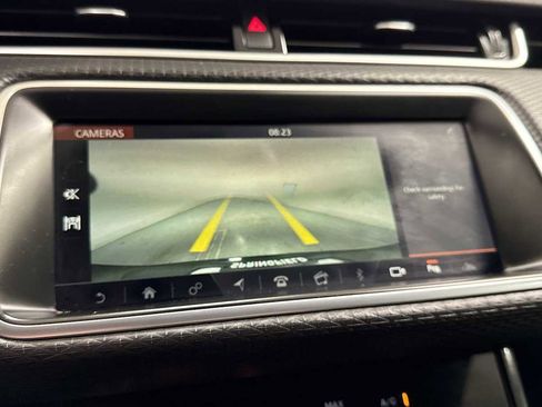 Used 2020 Land Rover Range Rover Evoque S image 19