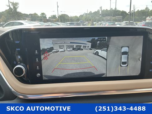 Used 2023 Hyundai Sonata Limited w/ Preferred Accessory Package FWD image 17