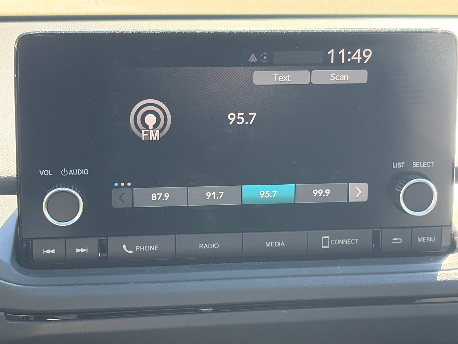 Used 2025 Honda Accord SE image 19