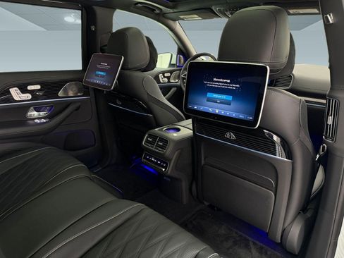 New 2026 Mercedes-Benz Maybach GLS 600 4MATIC image 25