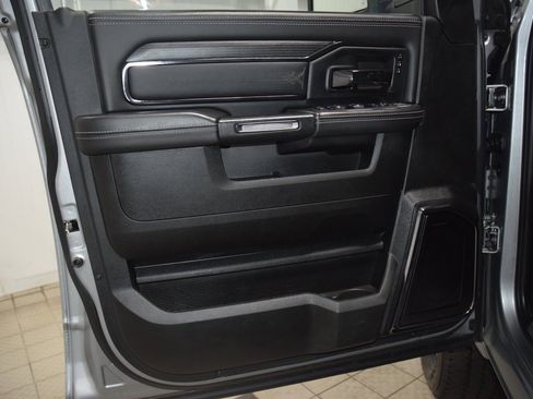 Used 2023 RAM 2500 Limited image 50