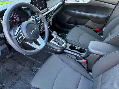 Used 2024 Kia Forte LXS image 10