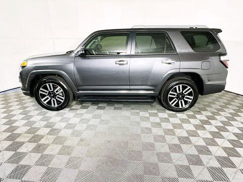 Used 2022 Toyota 4Runner Limited image 6