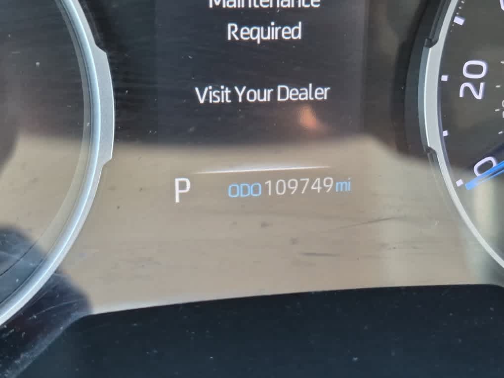 Used 2021 Toyota RAV4 XLE w/ Convenience Package AWD/4WD image 19