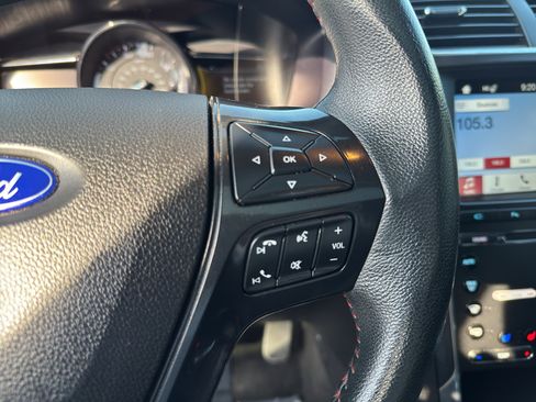 Used 2017 Ford Explorer Sport w/ Equipment Group 401A image 18