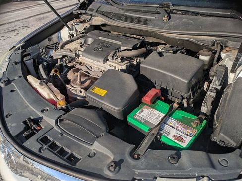 Used 2012 Toyota Camry LE image 24