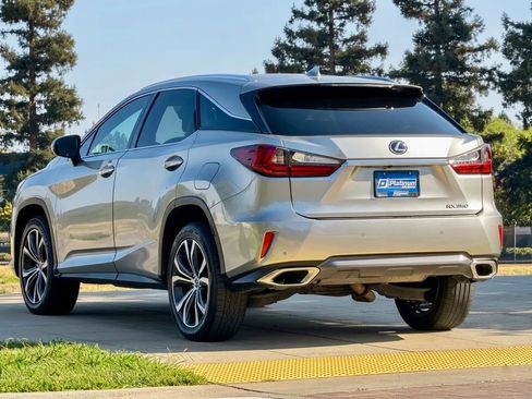 Used 2018 Lexus RX 350 AWD w/ Premium Package image 4