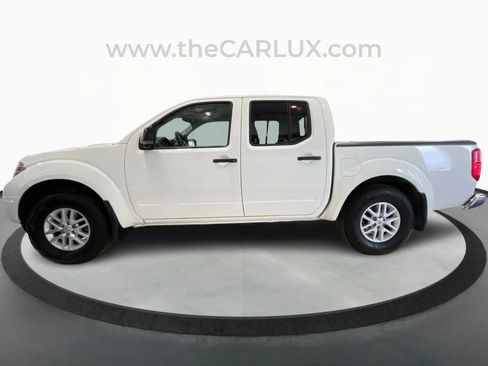 Used 2019 Nissan Frontier SV image 4