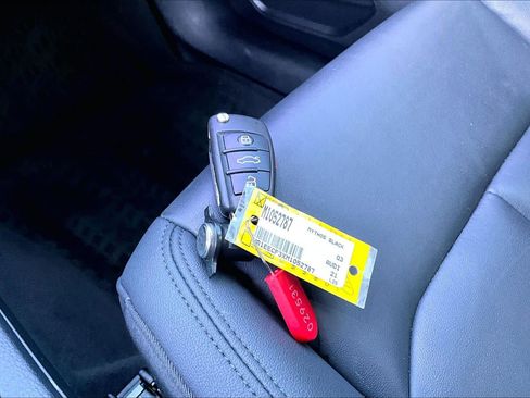 Used 2021 Audi Q3 2.0T Premium Plus w/ Premium Plus Package image 14