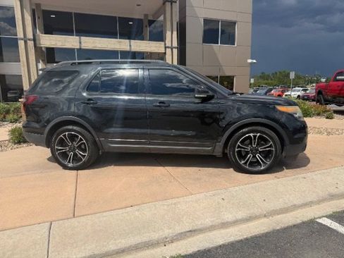 Used 2015 Ford Explorer Sport w/ Equipment Group 401A AWD/4WD image 3