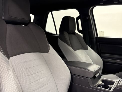 Used 2025 Toyota 4Runner TRD Off-Road image 34