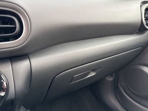 Used 2023 Hyundai Kona SE image 26