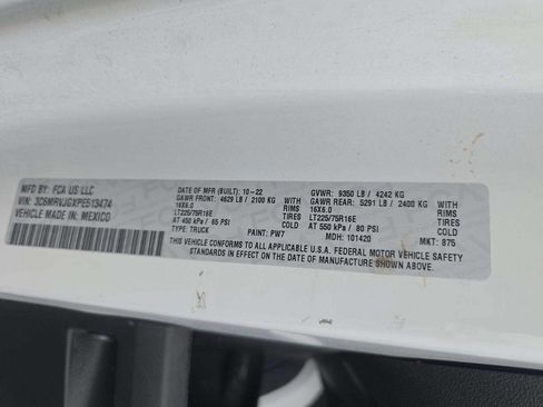 Used 2023 RAM ProMaster 3500 FWD image 12