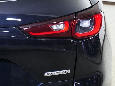 Used 2025 MAZDA CX-5 AWD 2.5 S w/ Preferred Package image 17