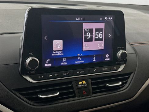 Used 2019 Nissan Altima 2.5 SR w/ SR Premium Package image 19