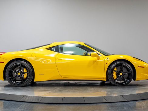 Used 2010 Ferrari 458 Italia Coupe RWD image 20