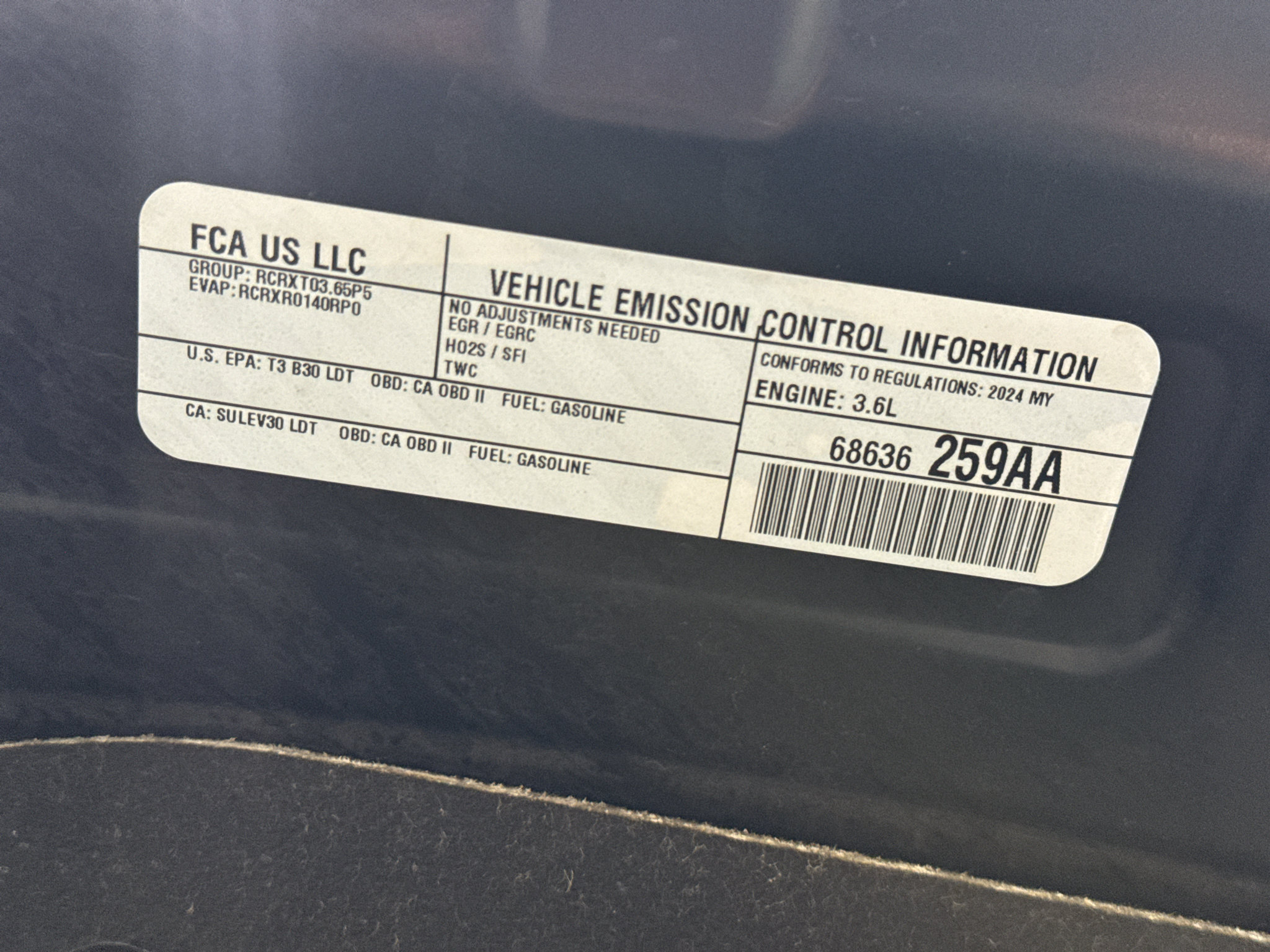 Used 2024 Chrysler Pacifica Touring-L FWD image 38