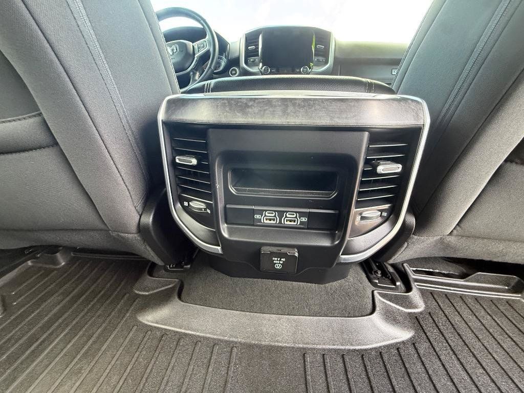 Used 2022 RAM 1500 Big Horn AWD/4WD image 24