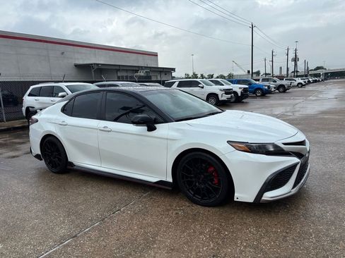 Used 2023 Toyota Camry TRD w/ TRD Package w/JBL Audio FWD image 4