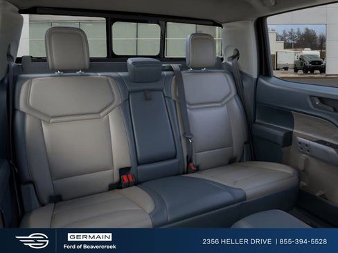 New 2025 Ford Maverick Lariat image 11