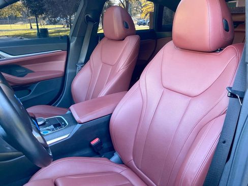 Used 2023 BMW i4 eDrive40 image 37