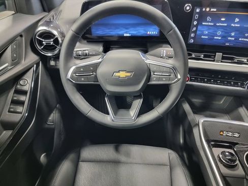 Certified 2026 Chevrolet Equinox LT w/ Convenience Package II AWD/4WD image 24