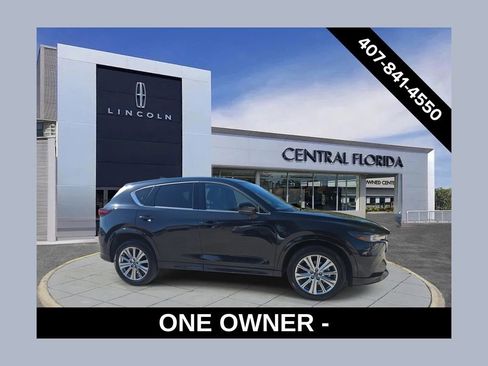 Used 2022 MAZDA CX-5 Signature image 1