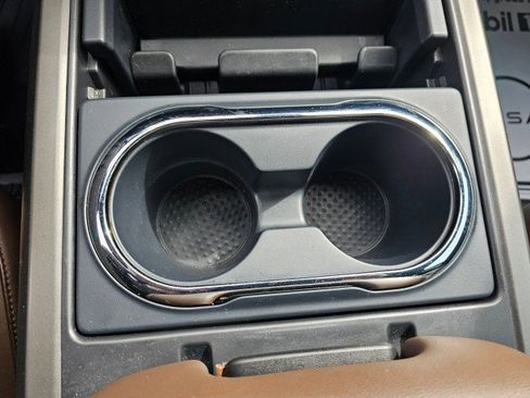 Used 2021 Nissan Titan Platinum Reserve w/ Moonroof Package image 35