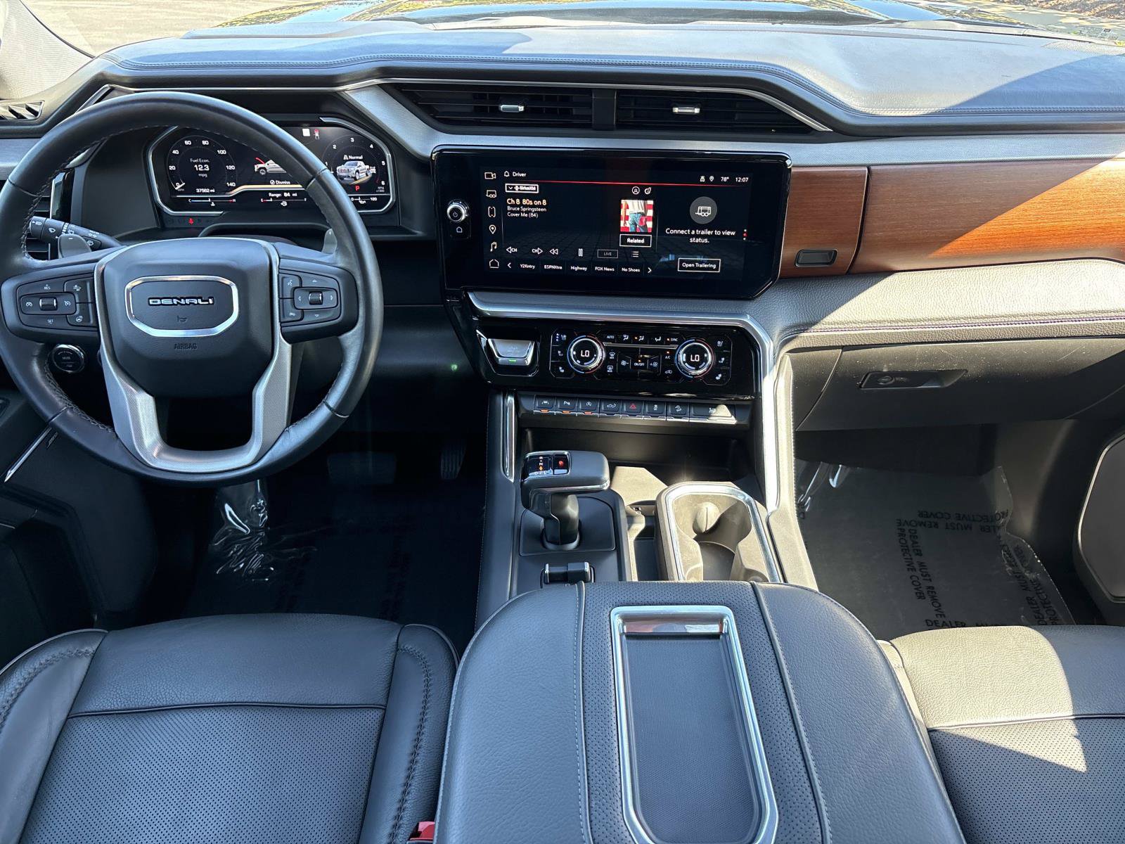 Used 2022 GMC Sierra 1500 Denali w/ Technology Package AWD/4WD image 30