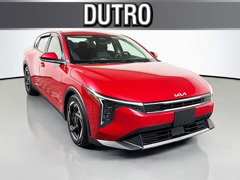 Used 2025 Kia K4 EX image 1