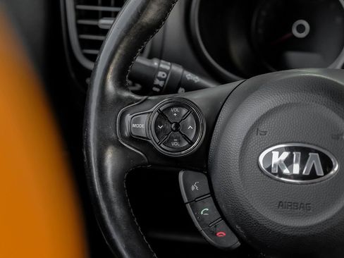 Used 2015 Kia Soul ! w/ Sun & Sound Package image 24