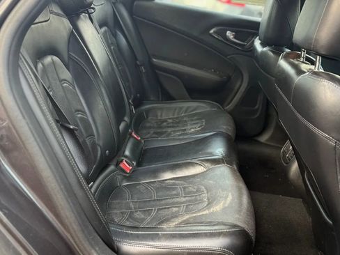 Used 2015 Chrysler 200 S w/ Navigation & Sound Group I FWD image 17