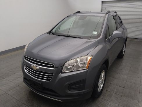 Used 2015 Chevrolet Trax LT w/ LT Sun and Sound Package AWD/4WD image 15