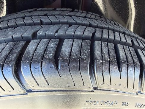 Used 2017 Chevrolet Sonic LT image 31