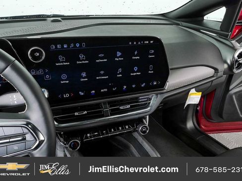 Certified 2026 Chevrolet Equinox EV LT w/ Comfort Package FWD image 12
