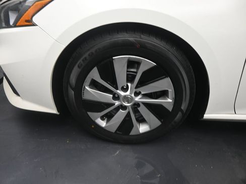 Used 2020 Nissan Altima 2.5 S image 25