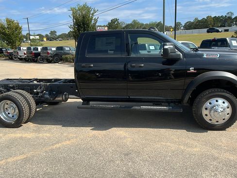 New 2026 RAM 4500 Tradesman w/ Chrome Appearance Group image 7