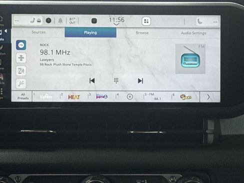 New 2025 Jeep Gladiator Sport image 24