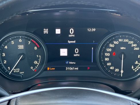 Used 2023 Cadillac XT5 Sportv w/ Platinum Package AWD/4WD image 30