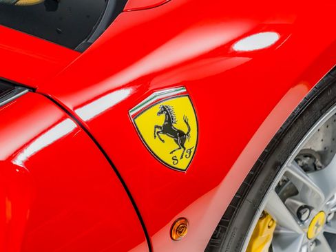 Certified 2017 Ferrari 488 Spider RWD image 42